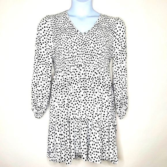 Eloquii Polka Dot Ruffle Hem Dress Size 14 Smocked Bodice Flowy V-Neck Feminine - Picture 1 of 15